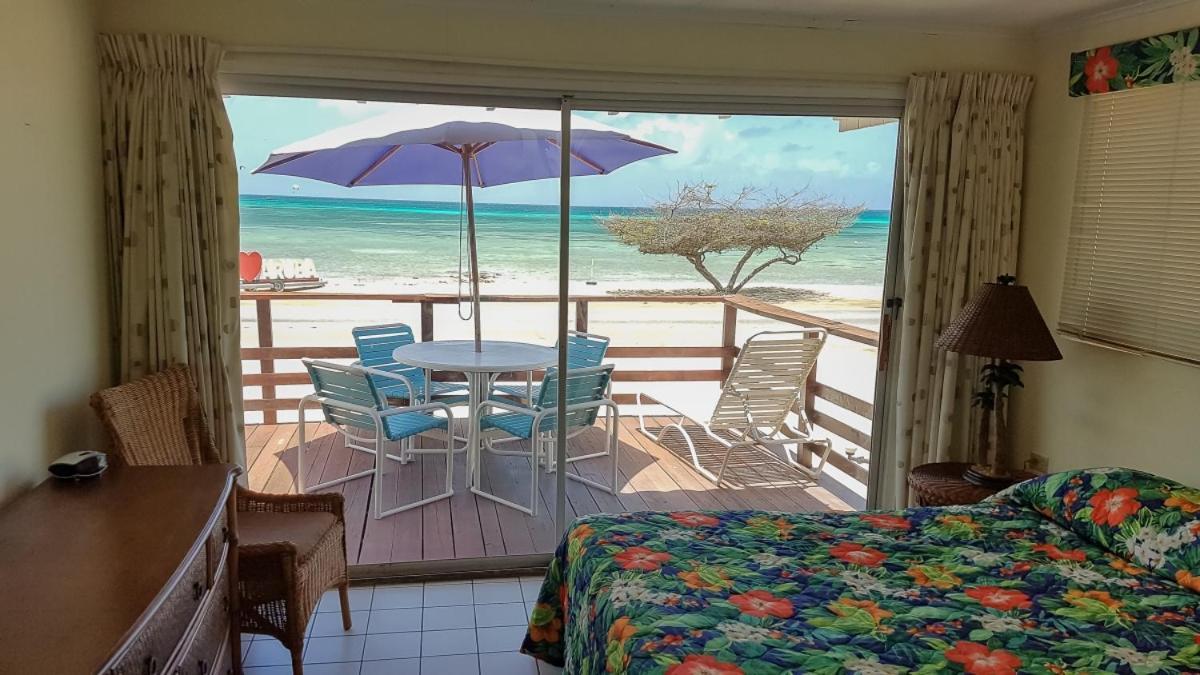 Aruba Beach Villas Palm Beach Exterior photo