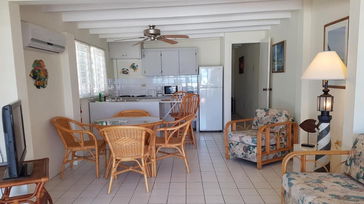 Aruba Beach Villas Palm Beach Exterior photo